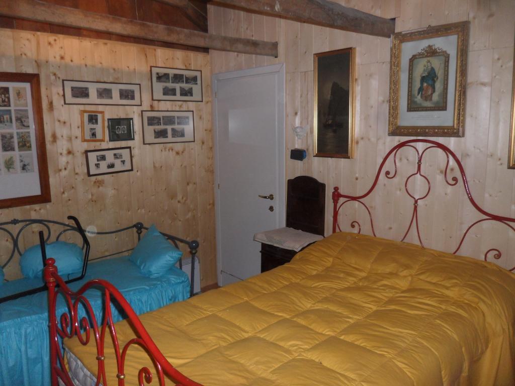 La Vieille Maison Biselli Tende Rom bilde